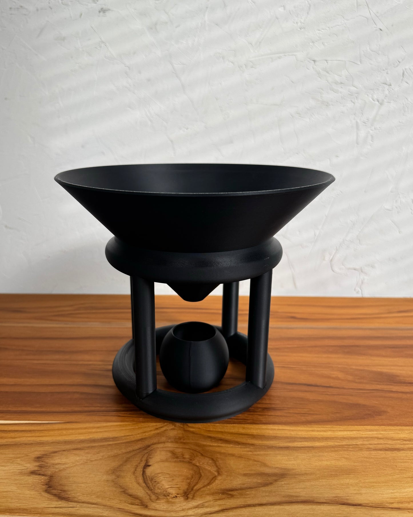 Oddyssey Sculptural Planter