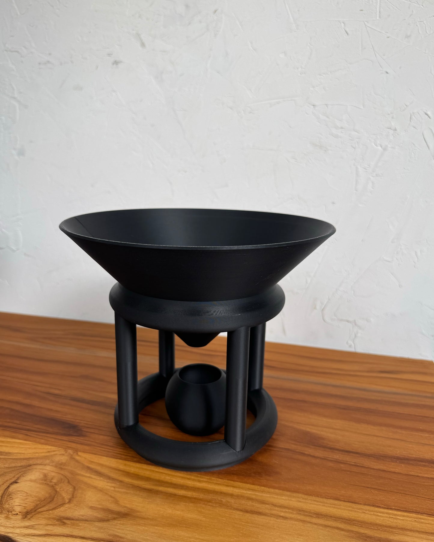Oddyssey Sculptural Planter