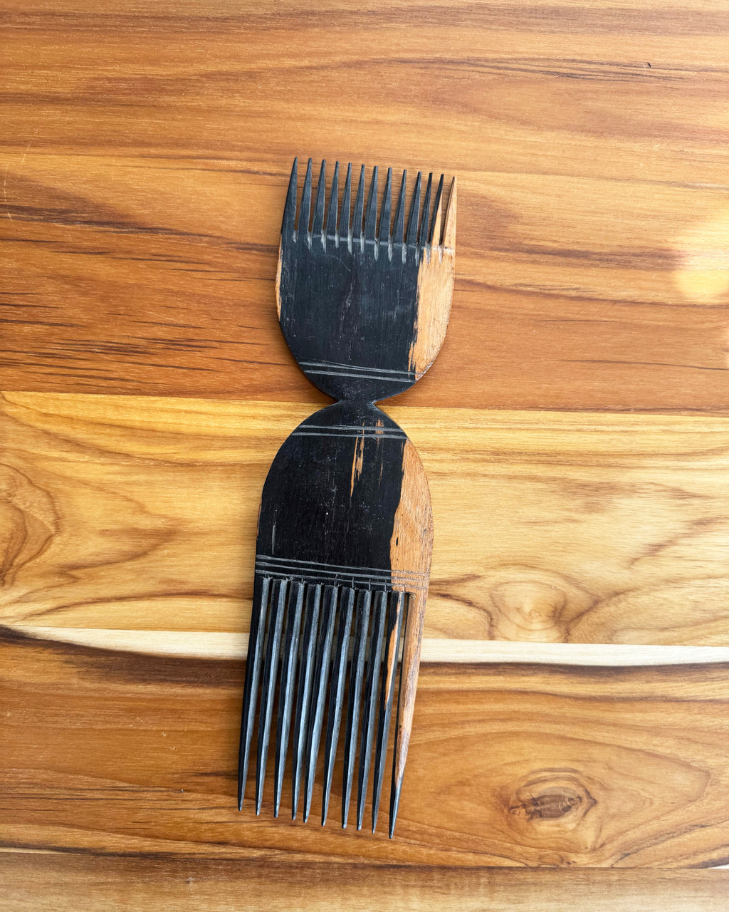 Two Tone Wooden Carved Comb Pick