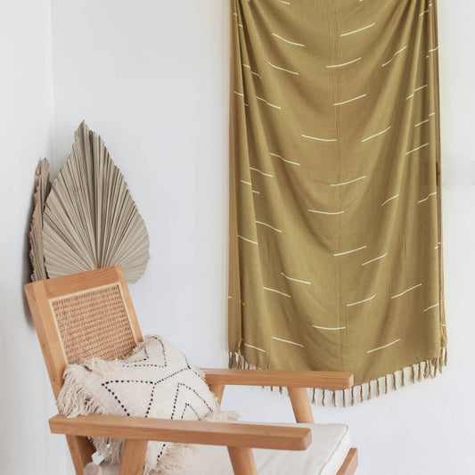 Minimalist Lines Tapestry - Gold