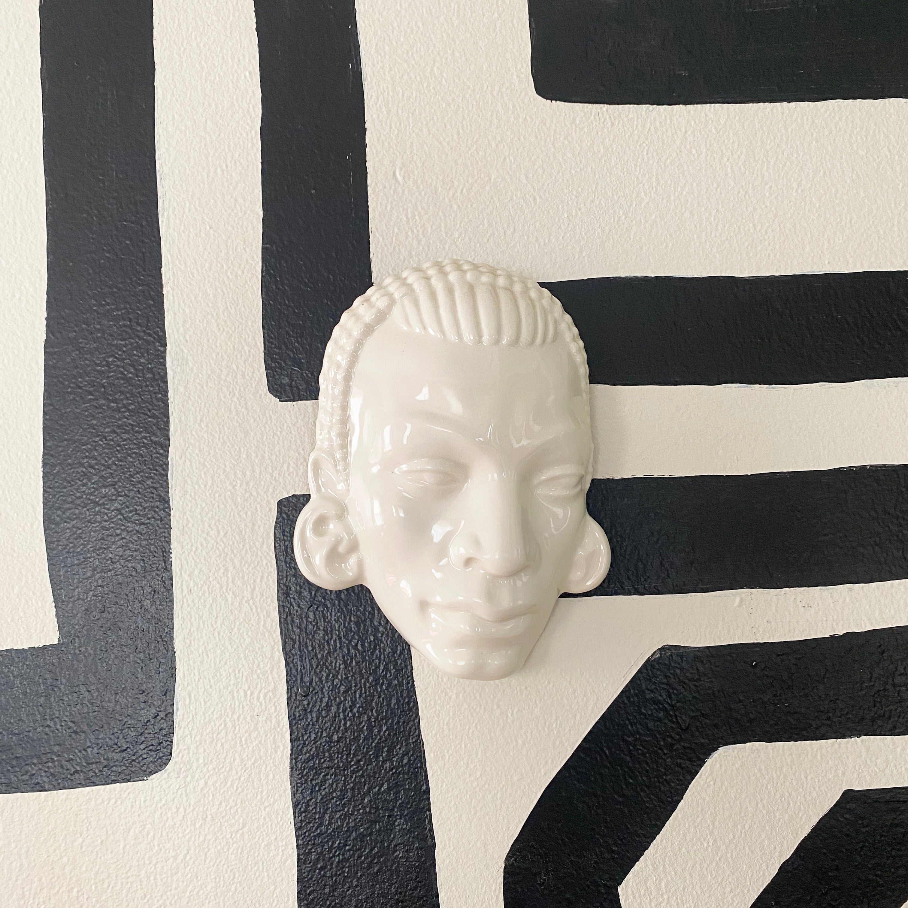 Porcelain African Portriat Wall Decor