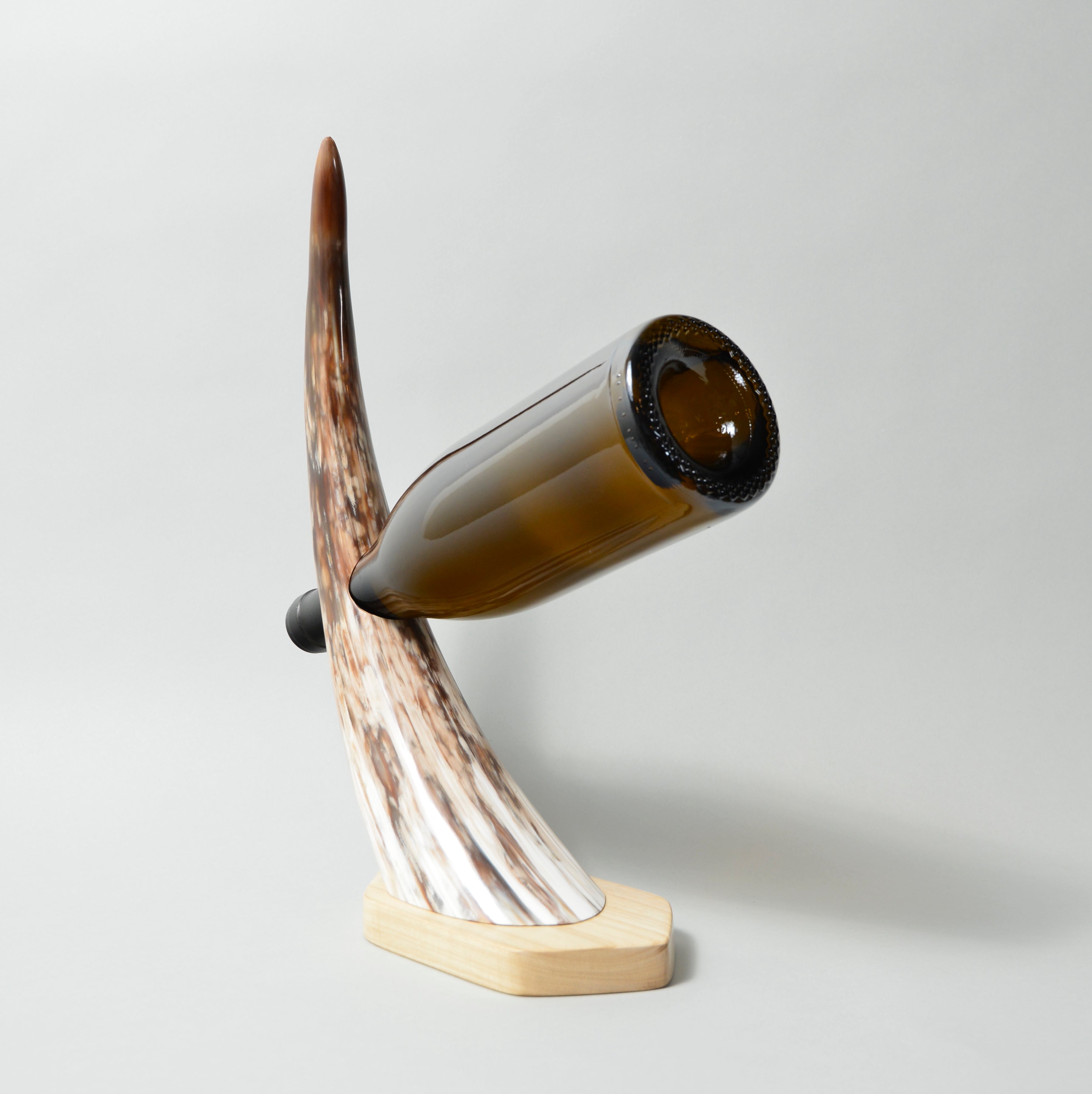 Balanced Horn Wine Bottle Holder