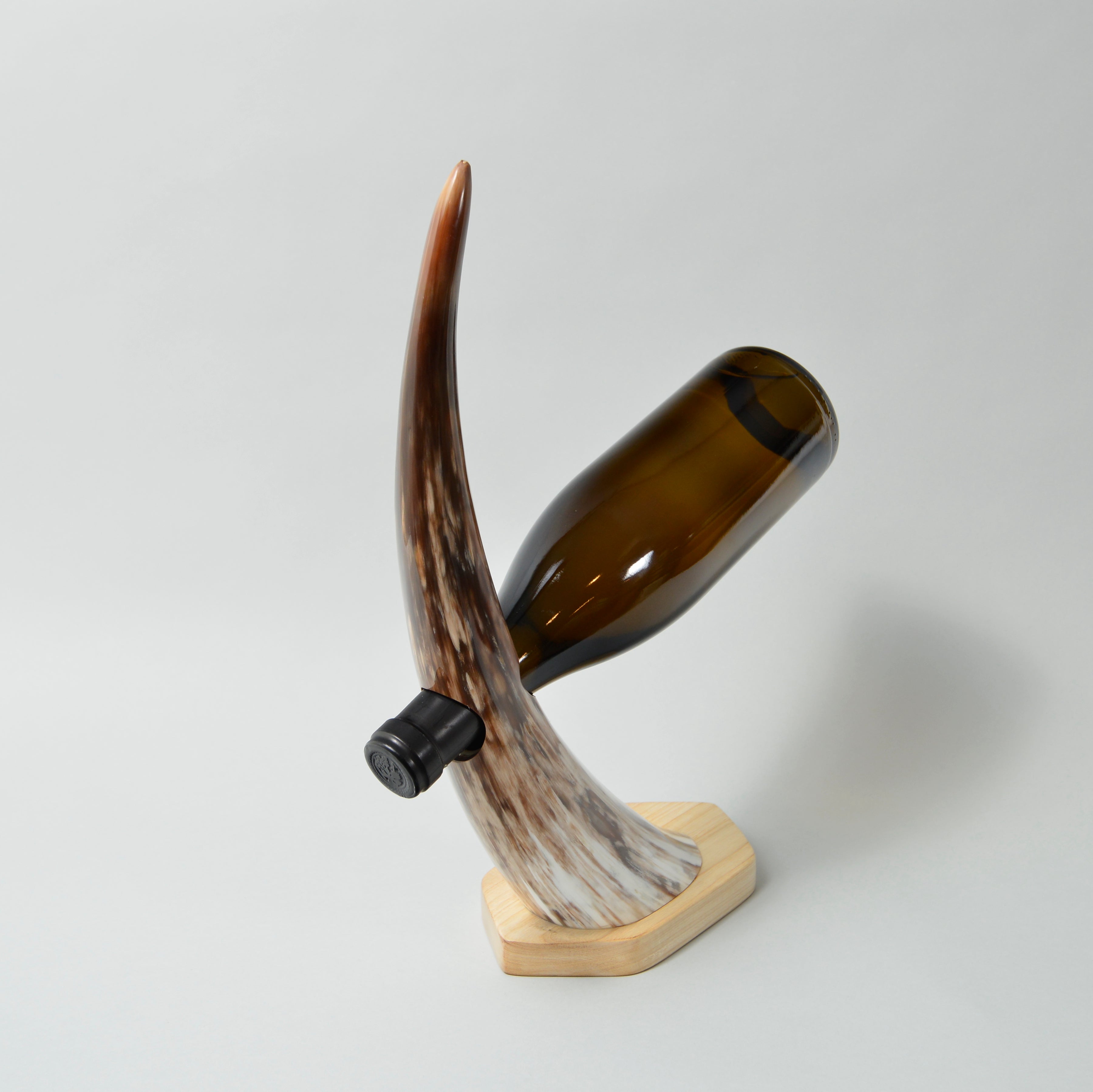 Balanced Horn Wine Bottle Holder