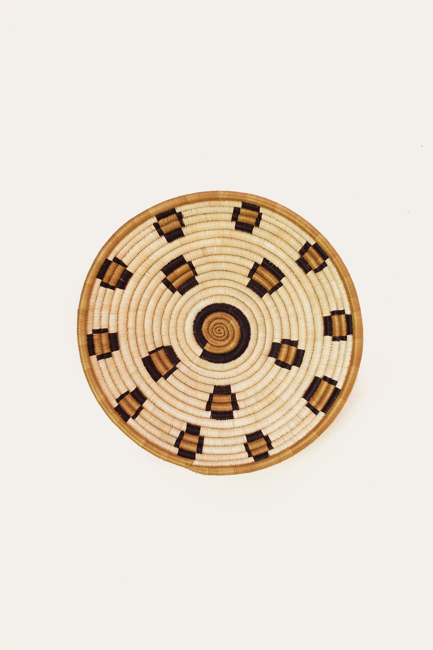 Leopard Plateau Basket